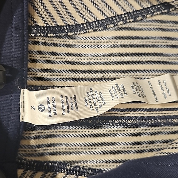 Lululemon Forme Jacket - Picture 4 of 9